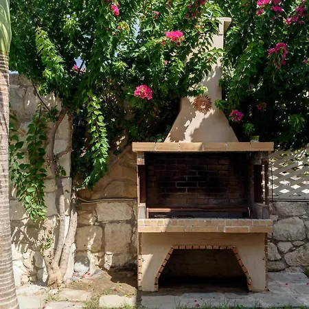 Azure Villa Kíssamos